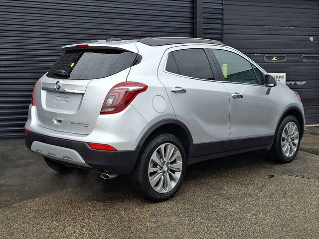 Used 2020 Buick Encore Preferred w/ Safety Package image 7