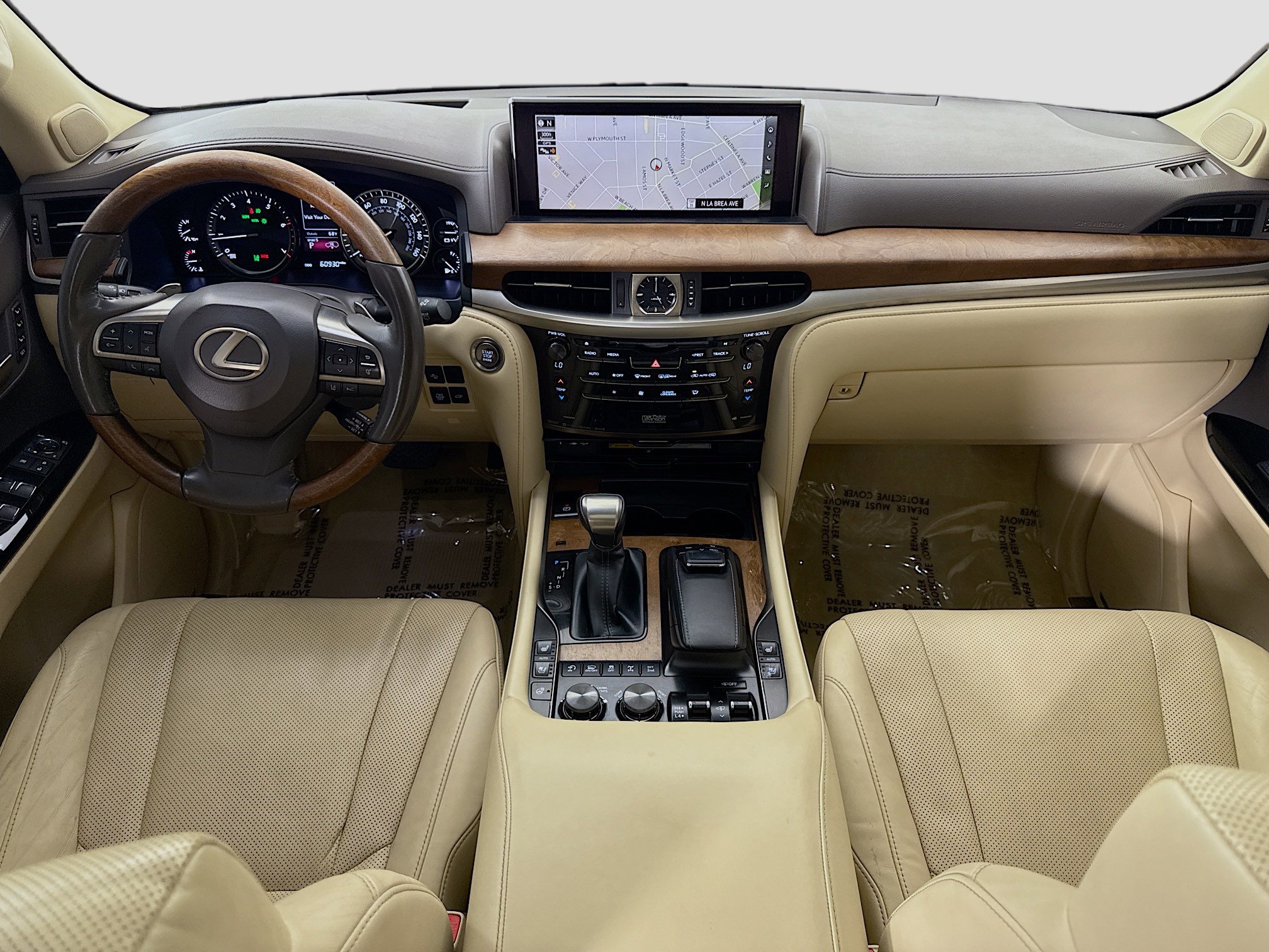 Used 2020 Lexus LX 570 4WD w/ 3rd Row & Luxury Pkg image 25