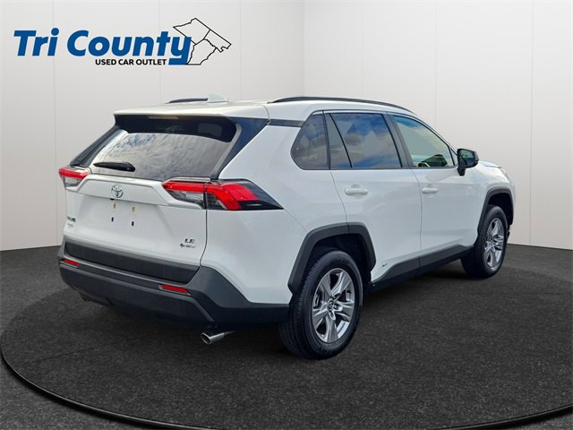 Certified 2025 Toyota RAV4 LE image 8