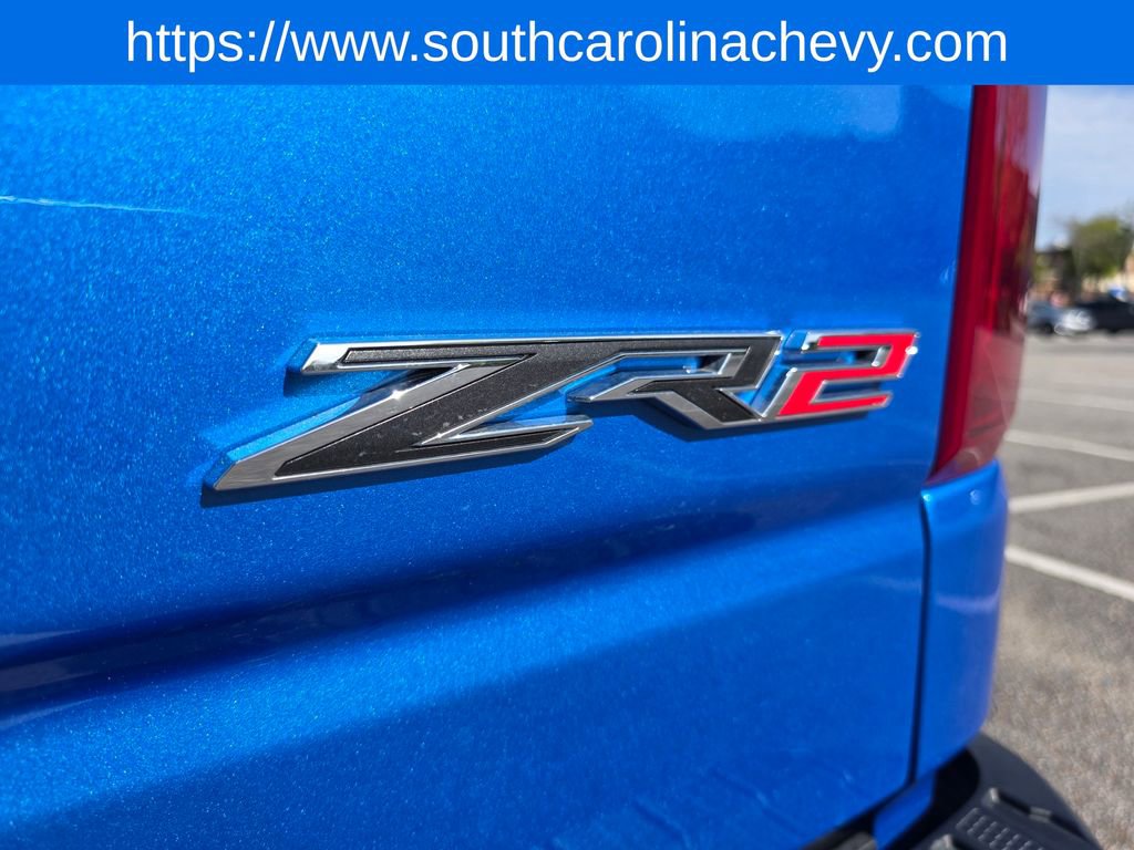 Used 2025 Chevrolet Silverado 1500 ZR2 w/ Technology Package image 35
