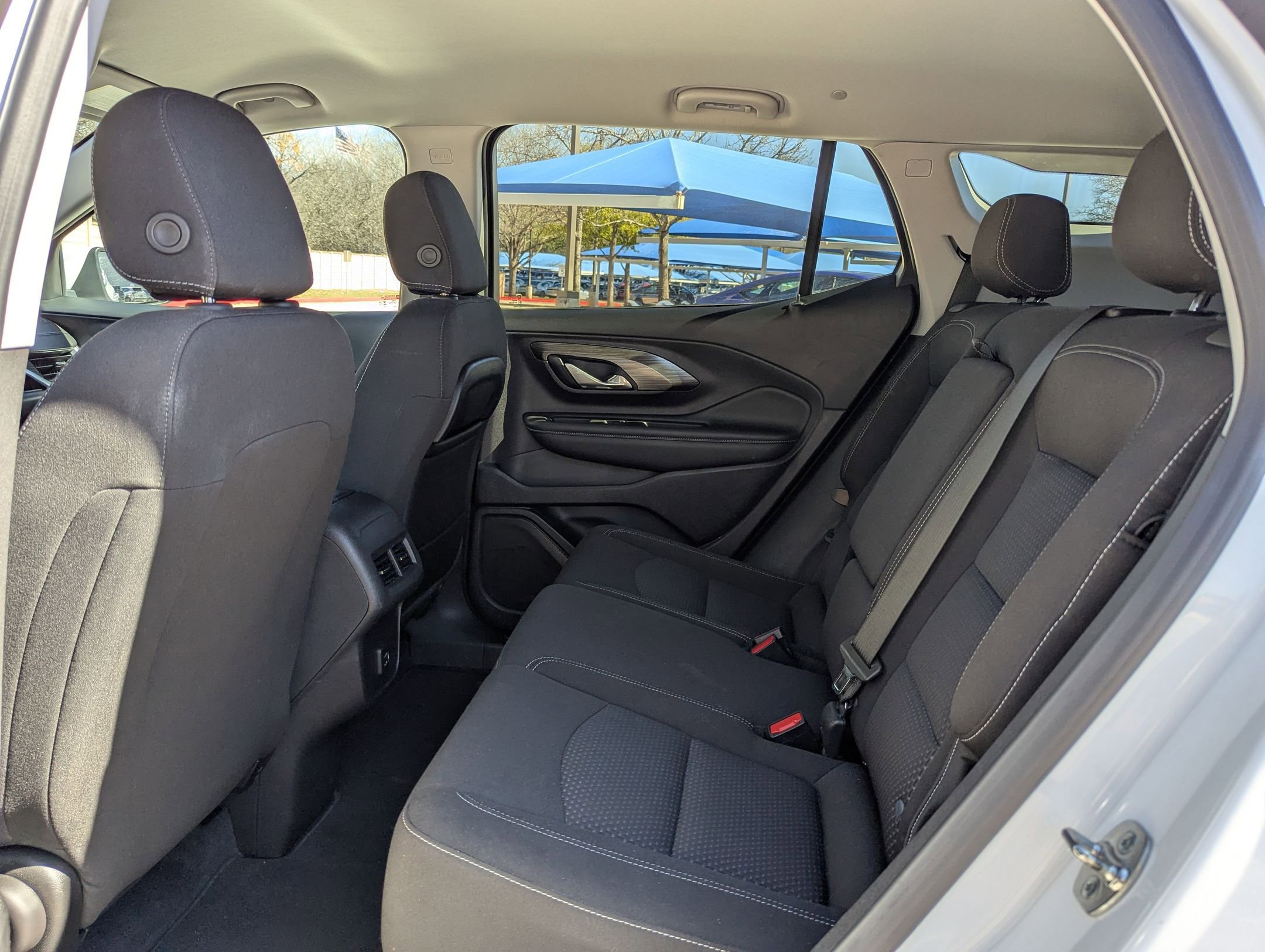 Used 2024 GMC Terrain SLE image 15