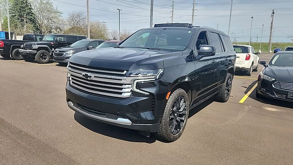 Used 2023 Chevrolet Tahoe High Country image 2