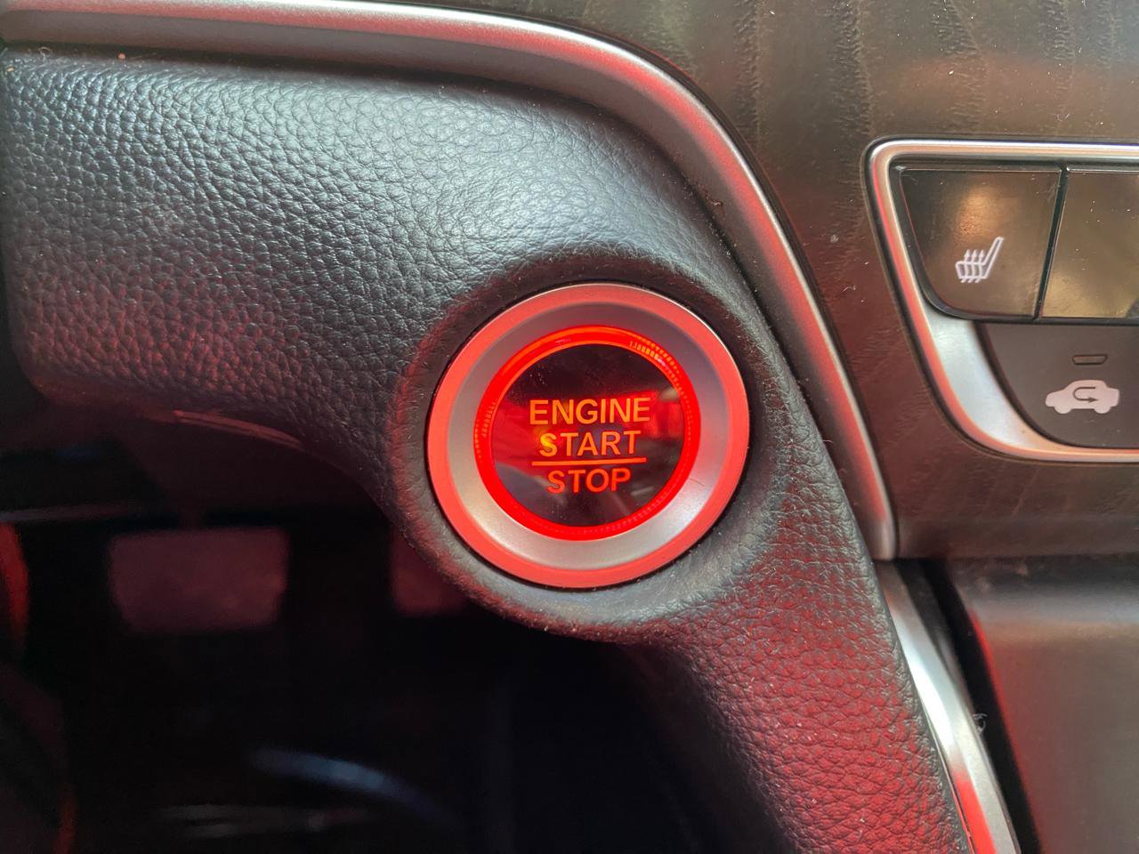 Used 2018 Honda Accord EX-L image 16
