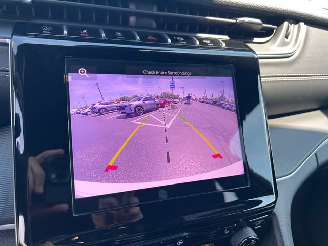 Used 2025 Jeep Grand Cherokee Altitude AWD/4WD image 19
