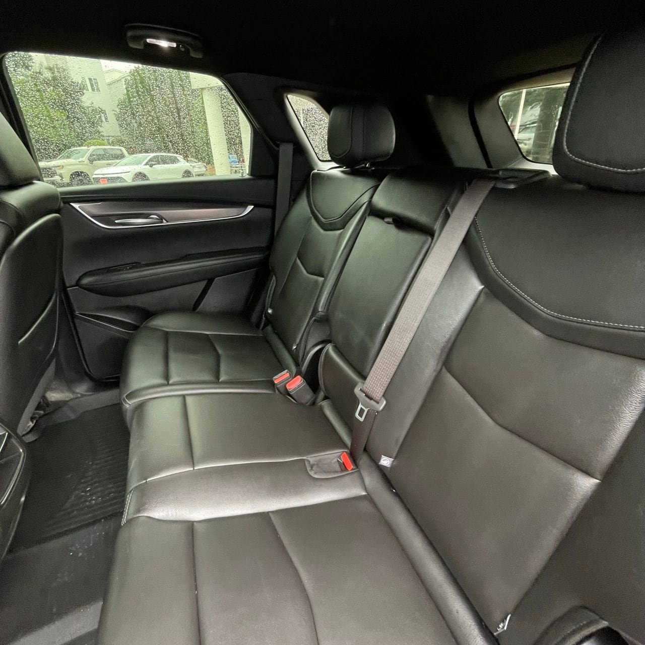 Used 2024 Cadillac XT5 Luxury w/ LPO, Floor Liner Package FWD image 25