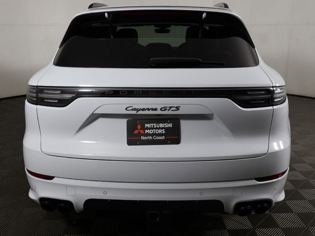 Used 2022 Porsche Cayenne GTS image 15