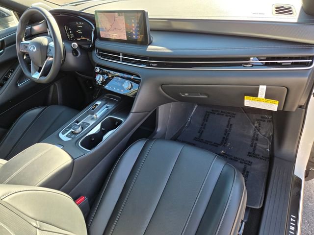Certified 2025 INFINITI QX60 Luxe w/ Black Edition AWD/4WD image 23