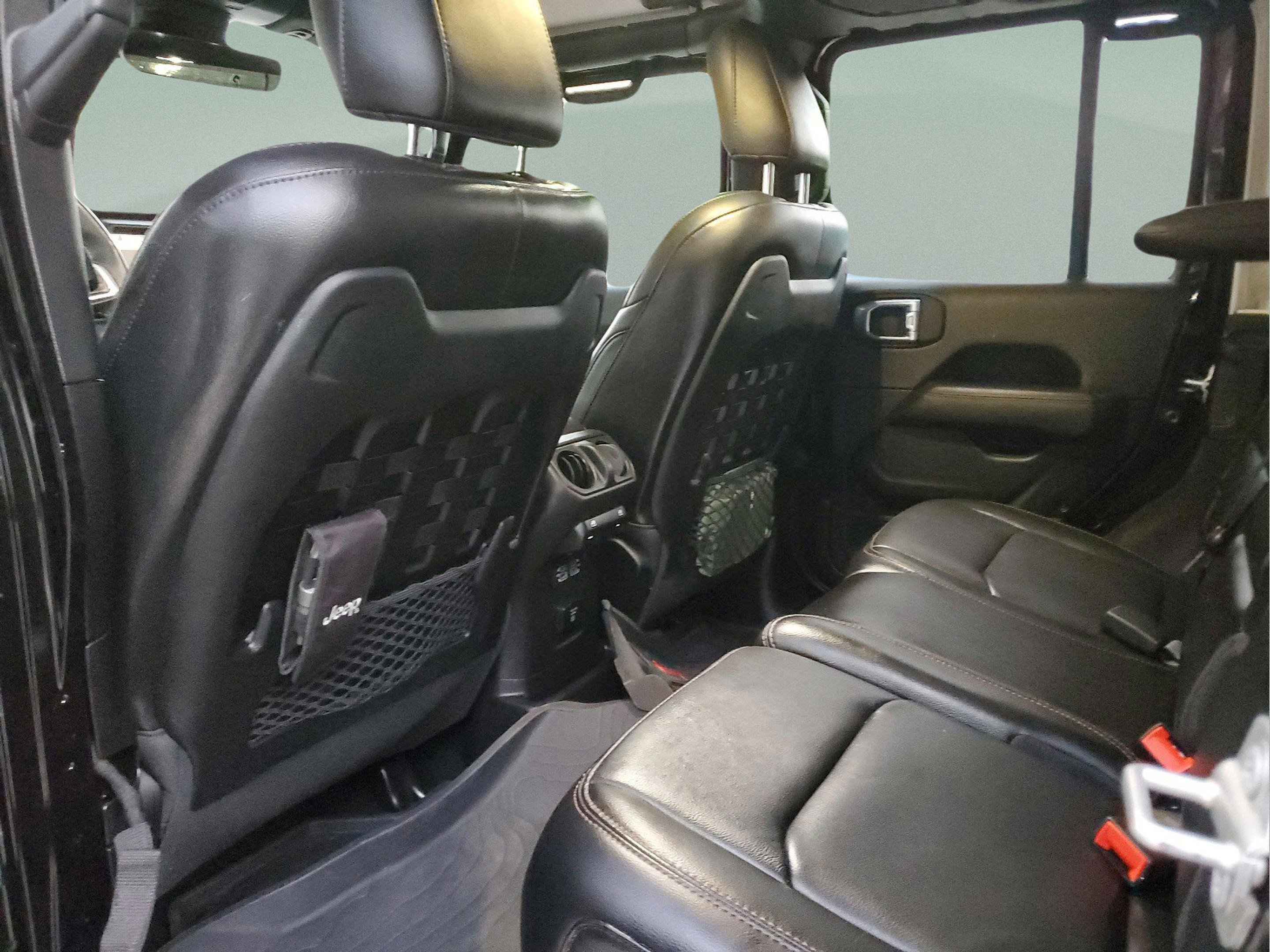 Used 2023 Jeep Wrangler Unlimited Rubicon 392 w/ Trailer Tow Package AWD/4WD image 5