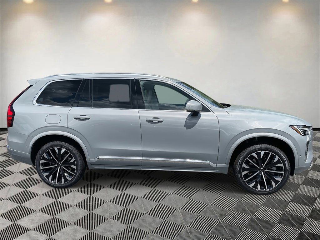 New 2026 Volvo XC90 B6 Ultra image 2