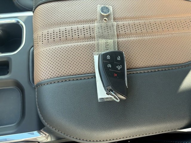 New 2026 Chevrolet Silverado 1500 High Country w/ Technology Package image 26