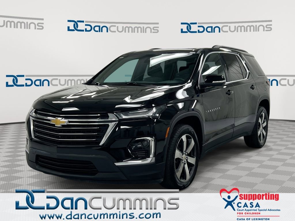 Used 2023 Chevrolet Traverse LT w/ LT Premium Package image 1