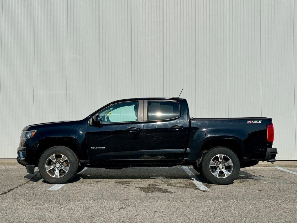 Used 2015 Chevrolet Colorado Z71 image 2