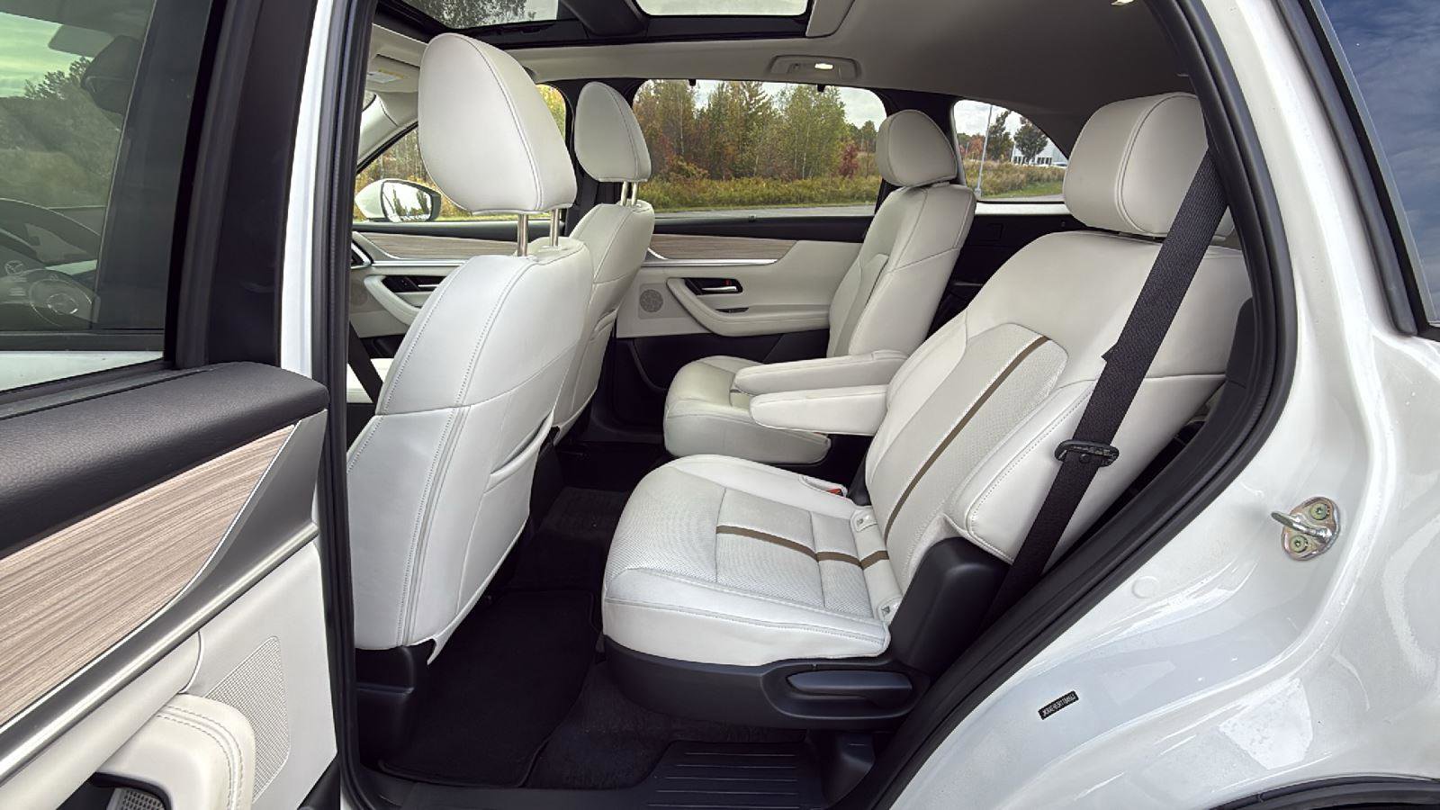 Certified 2024 MAZDA CX-90 3.3 Turbo w/ Premium Plus Pkg image 25