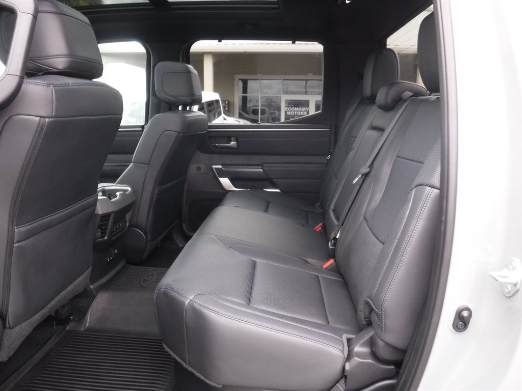 Used 2024 Toyota Tundra Platinum image 9