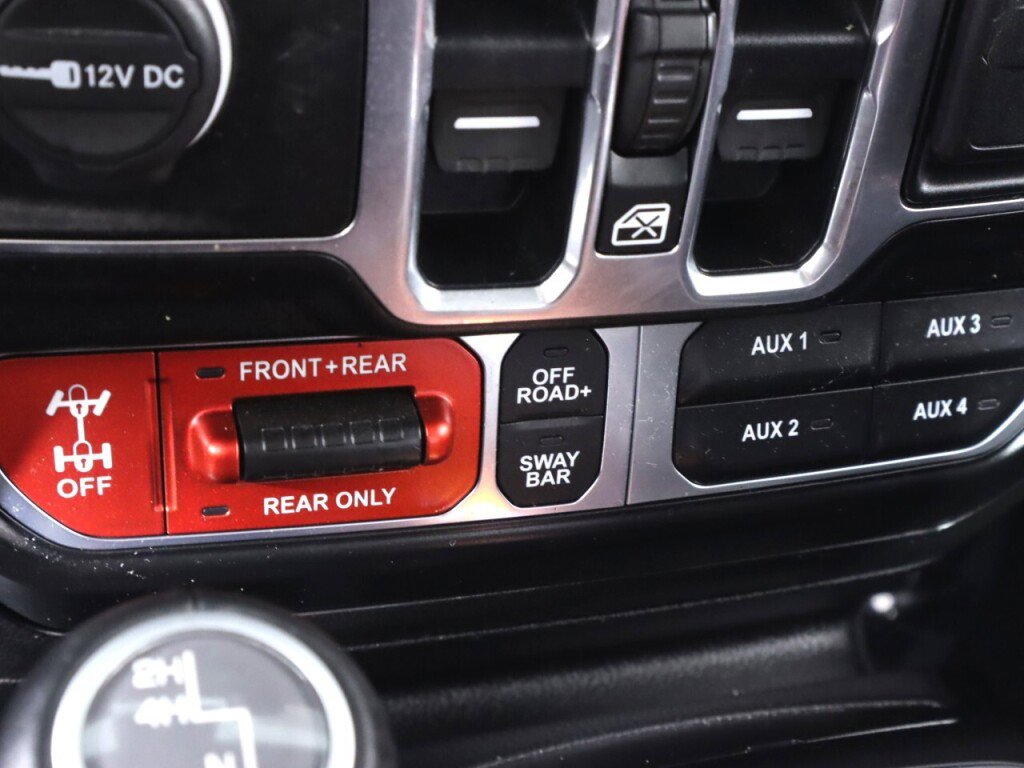 Used 2020 Jeep Gladiator Rubicon AWD/4WD image 24