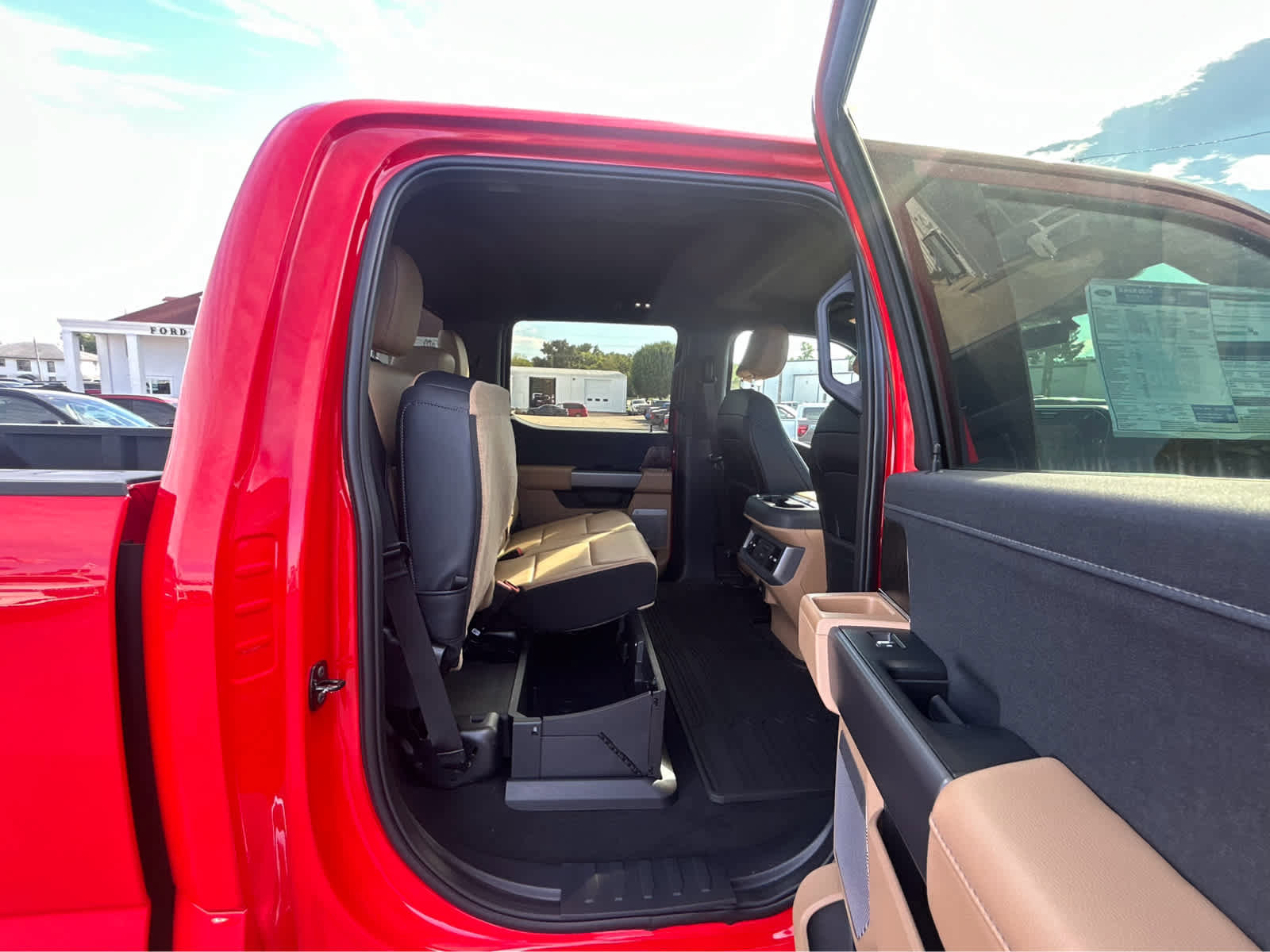 New 2026 Ford F250 Lariat w/ Chrome Package image 14