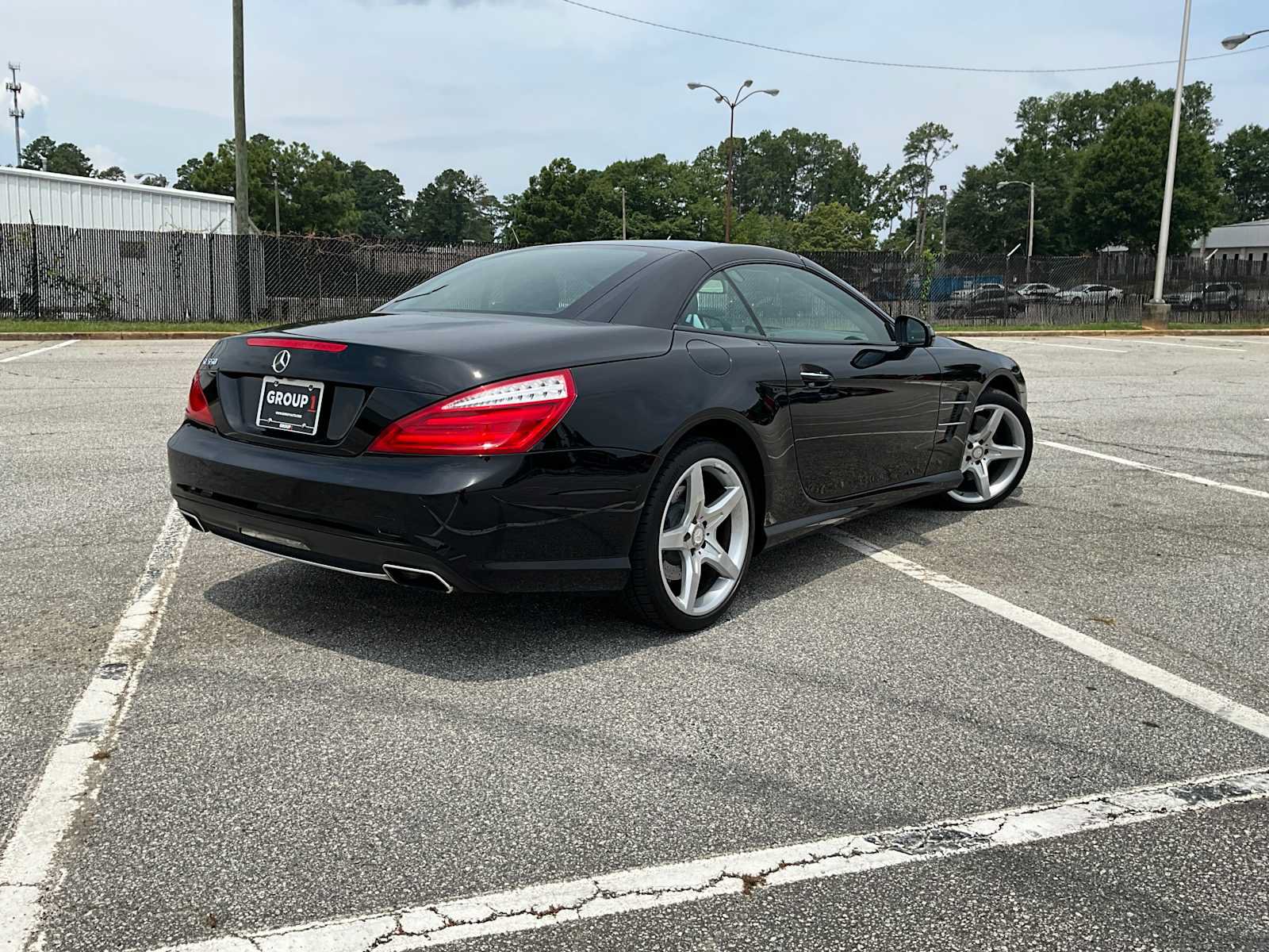 Used 2015 Mercedes-Benz SL 550 image 26