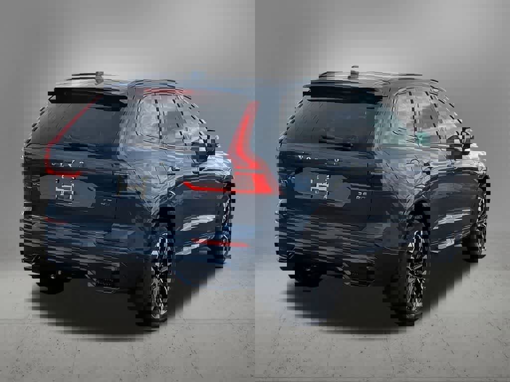 New 2026 Volvo XC60 B5 Plus w/ Protection Package Premier image 6