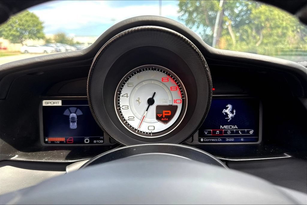 Used 2018 Ferrari 488 Spider RWD image 12