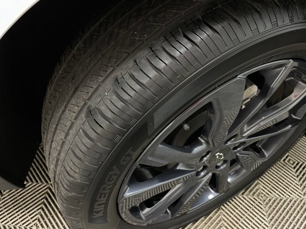 Certified 2024 Chevrolet Equinox RS w/ LPO, Floor Liner Package FWD image 48