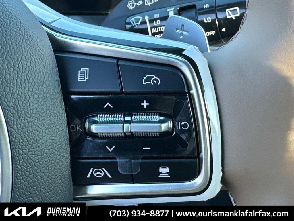 New 2025 Kia Sorento SX Prestige w/ Olive Brown Leather Package image 14