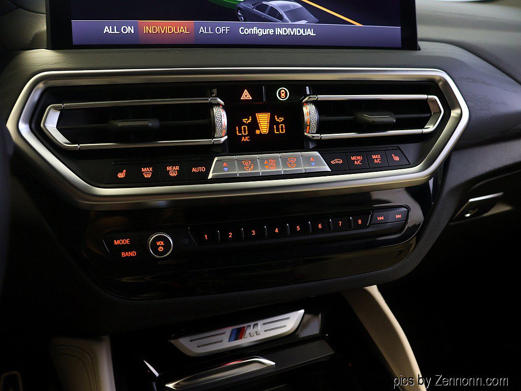 Certified 2024 BMW X4 M40i AWD/4WD image 25