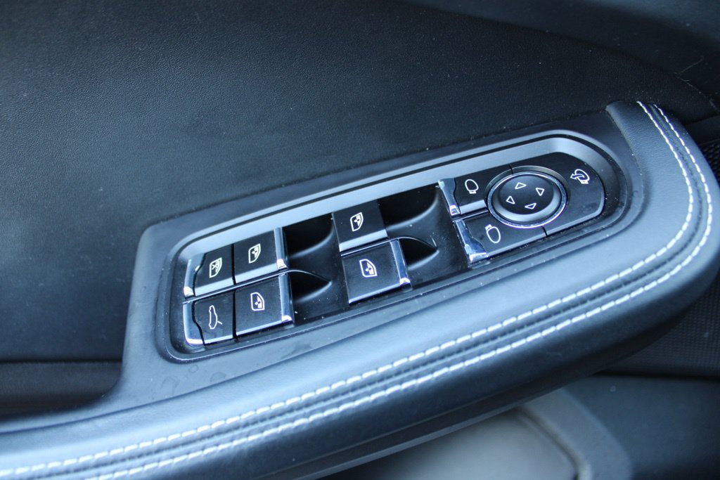 Used 2023 Porsche Macan GTS w/ Premium Package Plus AWD/4WD image 26