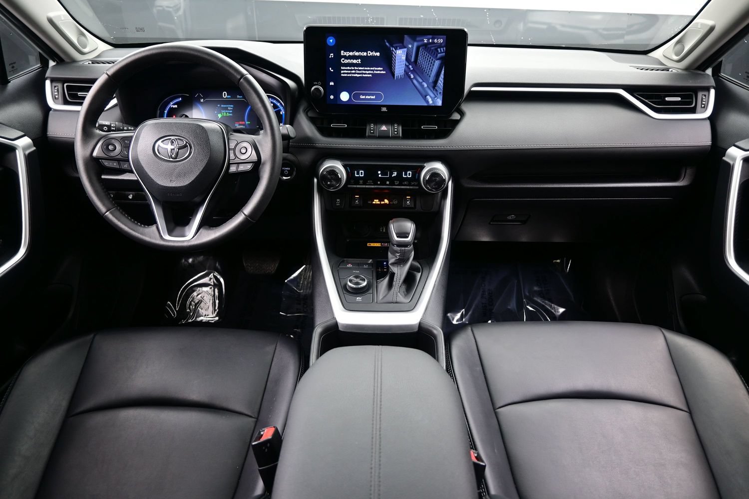 Used 2024 Toyota RAV4 XLE Premium w/ Weather Package AWD/4WD image 17