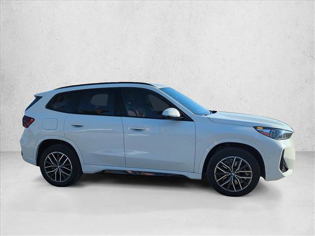 Used 2024 BMW X1 xDrive28i w/ Premium Package AWD/4WD video 4