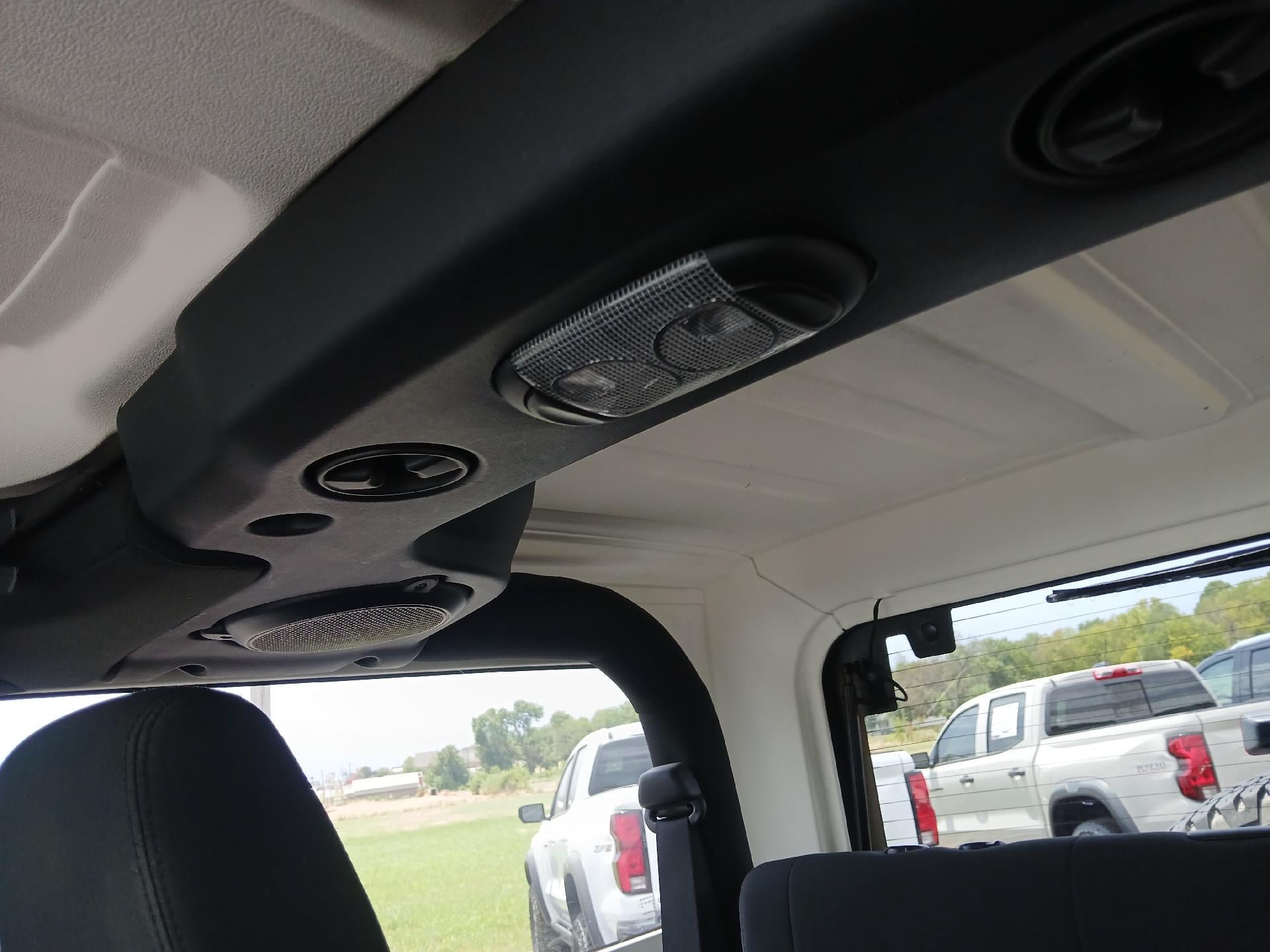 Used 2012 Jeep Wrangler Sport AWD/4WD image 32