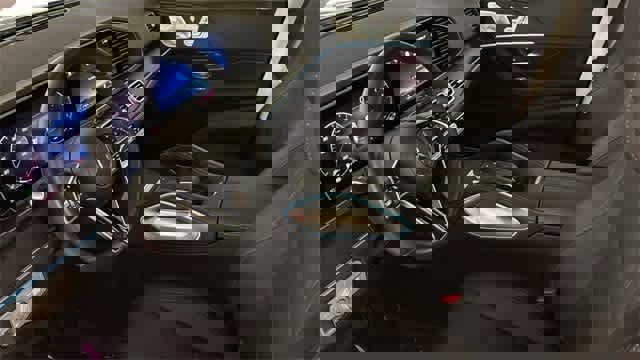 Certified 2024 Mercedes-Benz GLE 350 4MATIC image 4