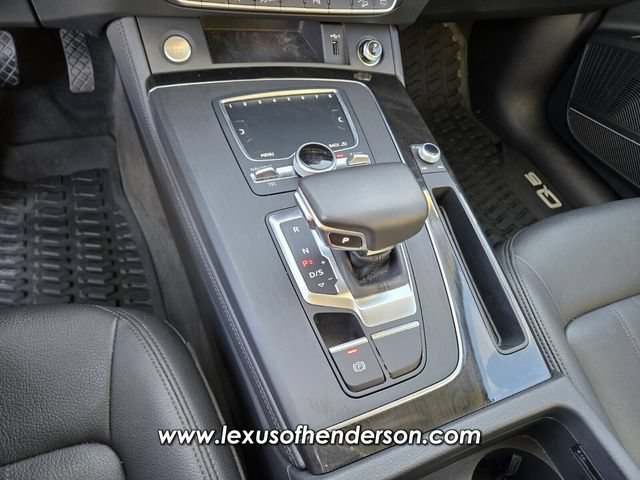 Used 2020 Audi Q5 2.0T Premium Plus w/ Premium Plus Package AWD/4WD image 30