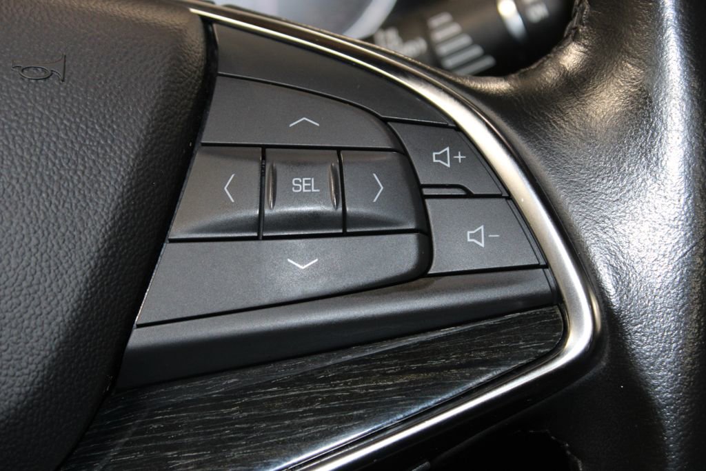 Used 2023 Cadillac XT5 Premium Luxury image 40