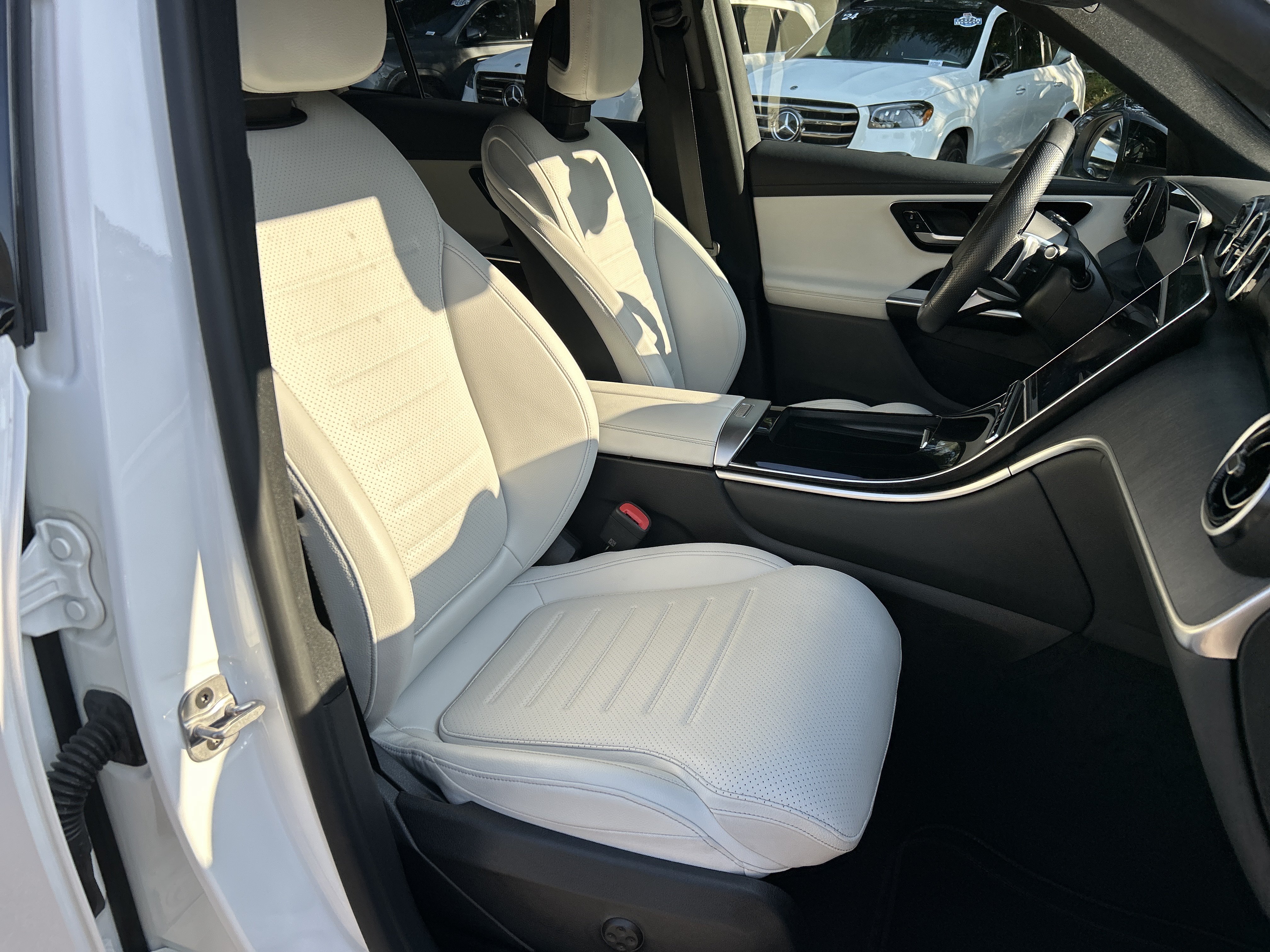 Certified 2024 Mercedes-Benz GLC 300 4MATIC w/ AMG Line image 49