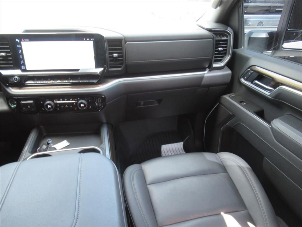 Used 2025 Chevrolet Silverado 2500 LT w/ All Star Edition image 14