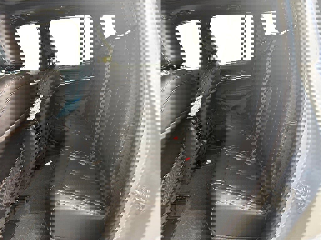 New 2025 Jeep Grand Cherokee Limited w/ Luxury Tech Group II image 13