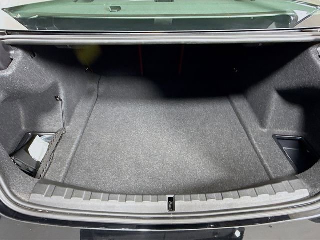 Used 2023 BMW 330i xDrive 330i xDrive w/ Driving Assistance Package image 29