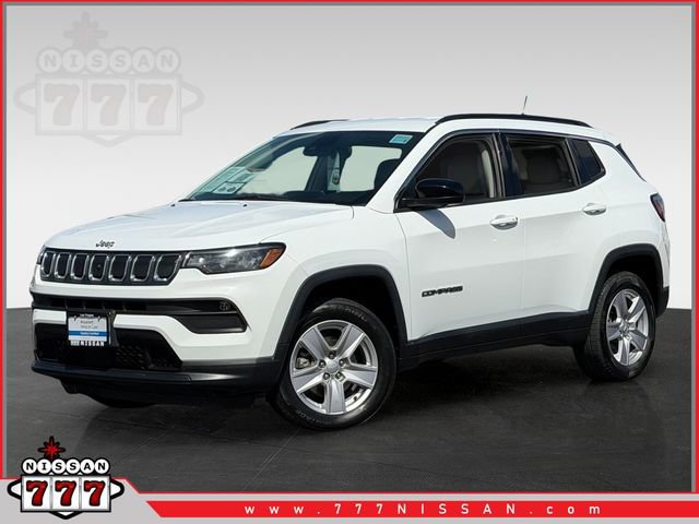 Used 2022 Jeep Compass Latitude w/ Convenience Group AWD/4WD image 1