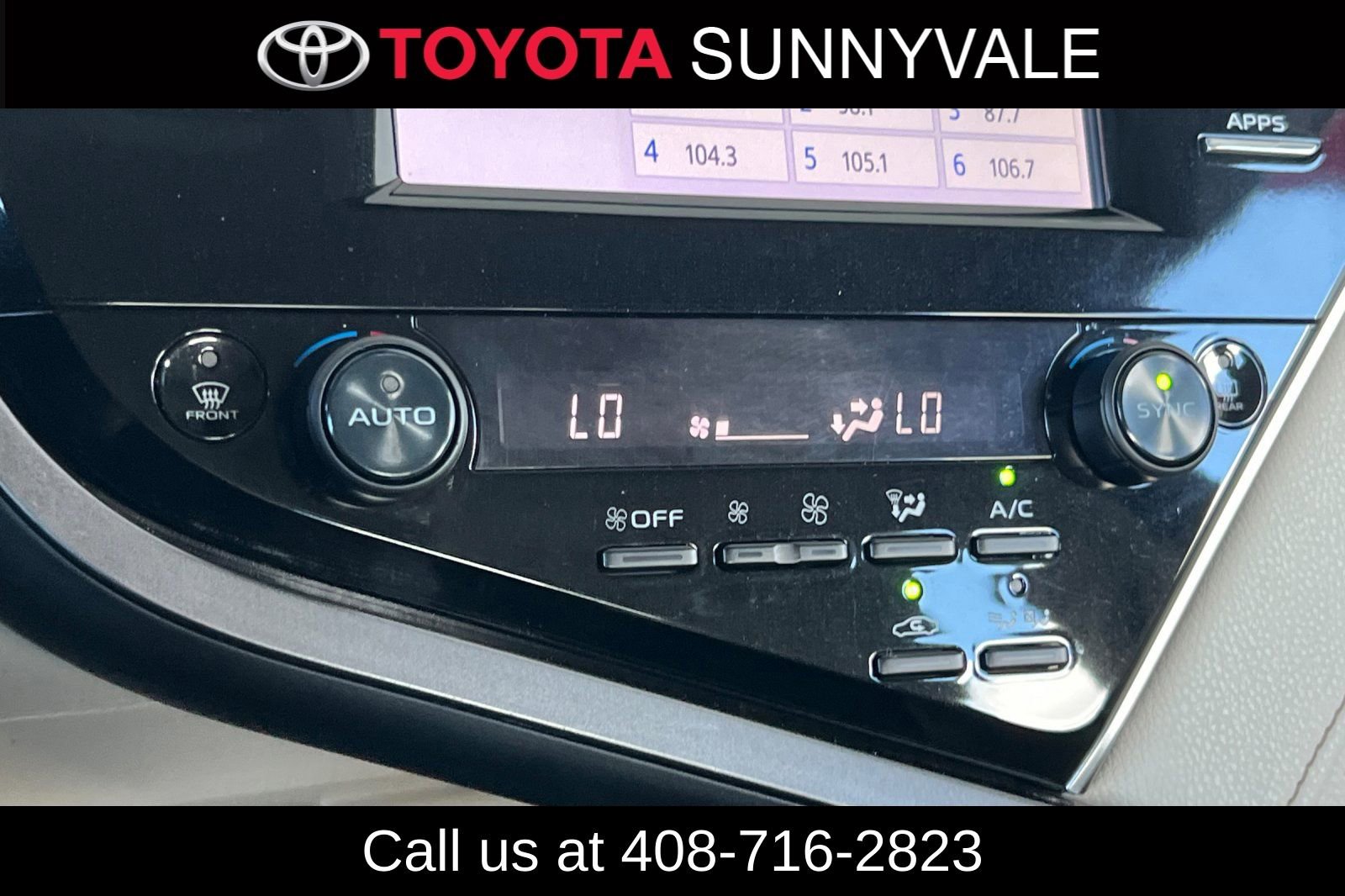 Certified 2018 Toyota Camry LE FWD image 24