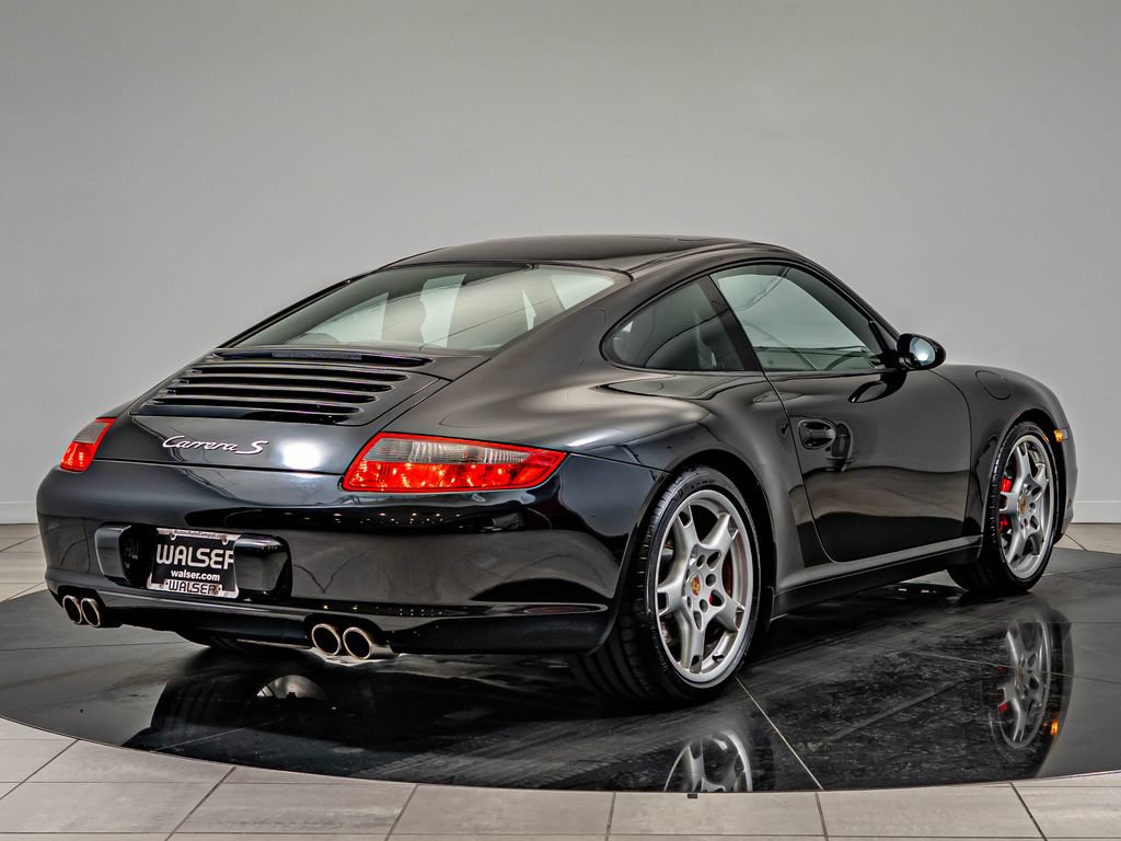 Used 2005 Porsche 911 Carrera S RWD image 8