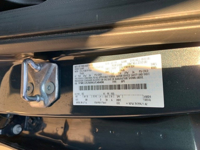 Used 2019 Ford Escape Titanium w/ U9j03 - Titanium Tow Package AWD/4WD image 33