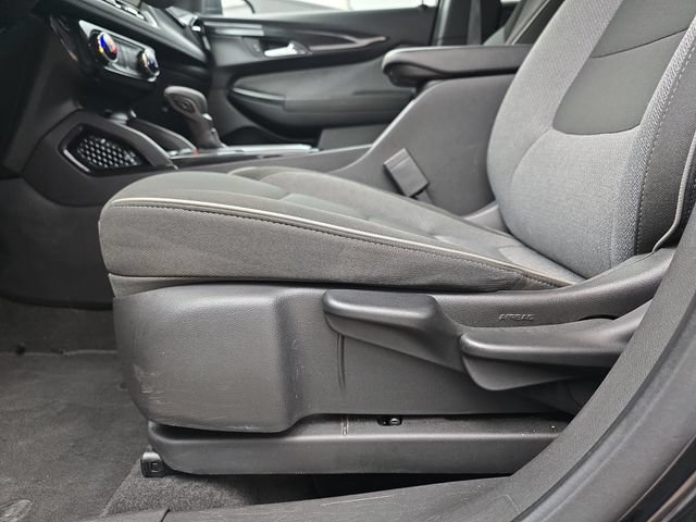 Used 2024 Chevrolet TrailBlazer LT AWD/4WD image 33