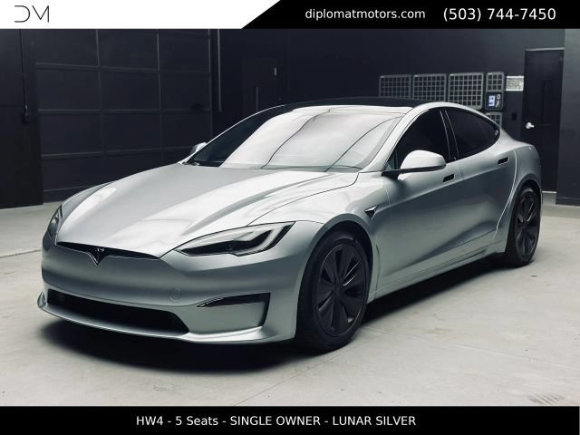 Used 2025 Tesla Model S AWD/4WD image 1