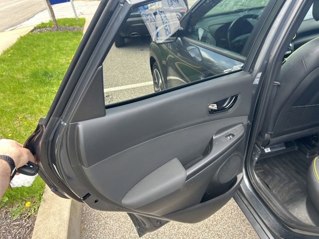 Used 2018 Hyundai Kona Limited image 21