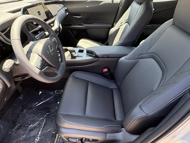 New 2026 Lexus UX 300h FWD image 13