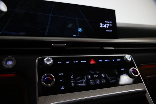 Used 2025 Genesis GV80 3.5T Prestige AWD/4WD image 29