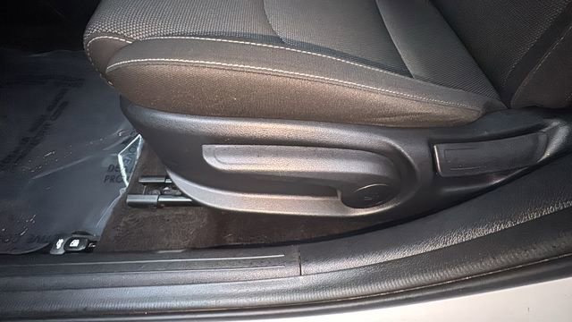 Used 2024 Kia Forte LXS image 29