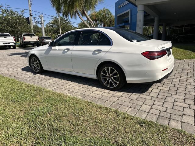 Used 2023 Mercedes-Benz E 350 4MATIC Sedan w/ Premium Package image 33