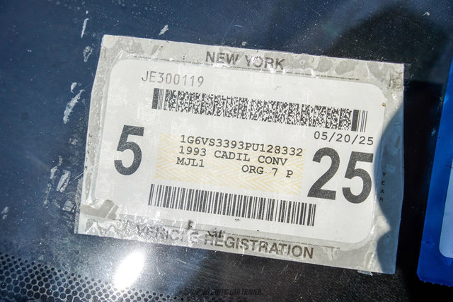Used 1993 Cadillac Allante FWD image 50