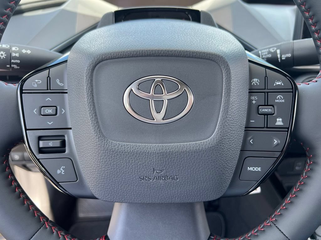 New 2026 Toyota Prius Plug-In Hybrid FWD image 17